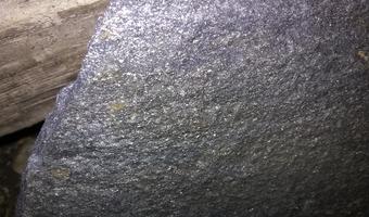 Фото чёрный златолит с доставкой в Сочи отзывы о 7 Камней К-групп директор Кучапин В.Б.