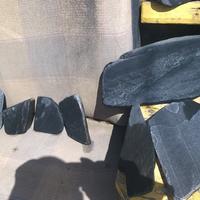 Сланец чёрно-серый графитовый галтованный производство "7 Камней К-групп" фото